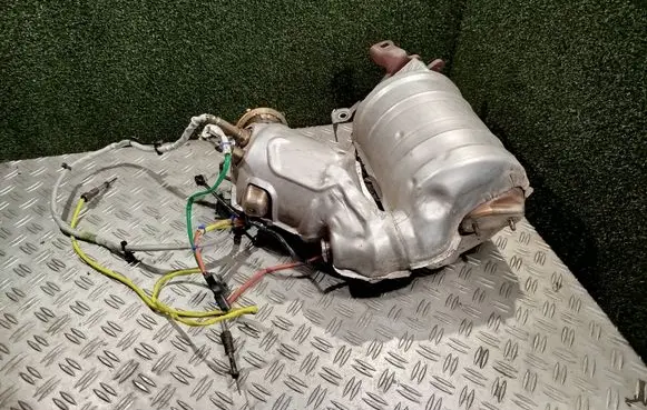 Renault Trafic III (X82) Catalyst/FAP/DPF particulate filter 208A06174R HMLGT9557R