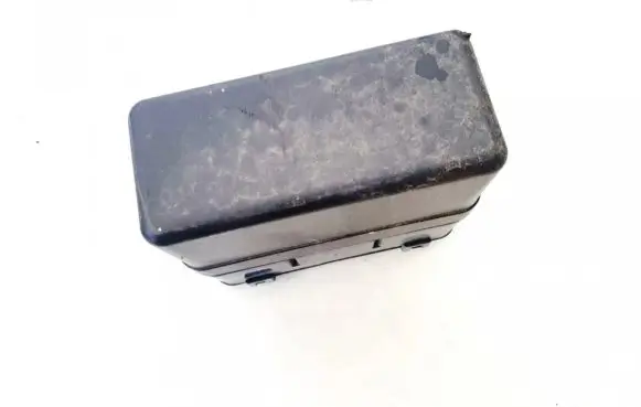 Nissan Qashqai Fuse box set 64200049
