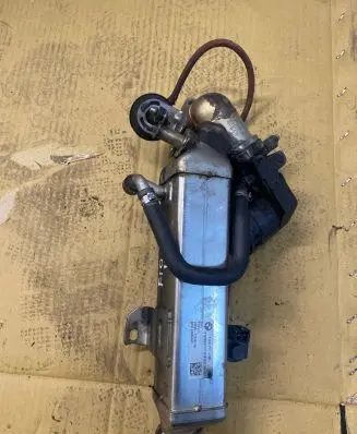 BMW 3 F30 F35 F31 EGR valve cooler 7810751 123398AH