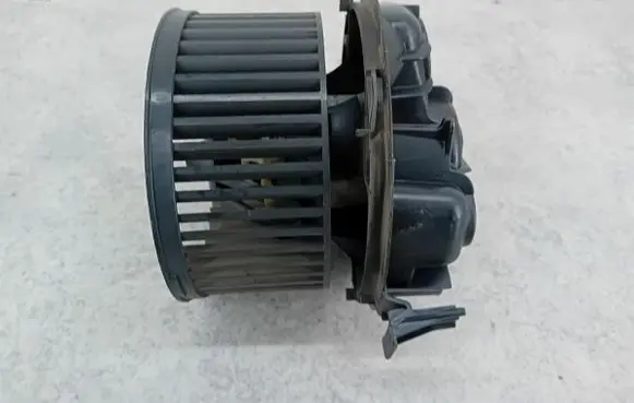 Nissan Micra Heater fan/blower 