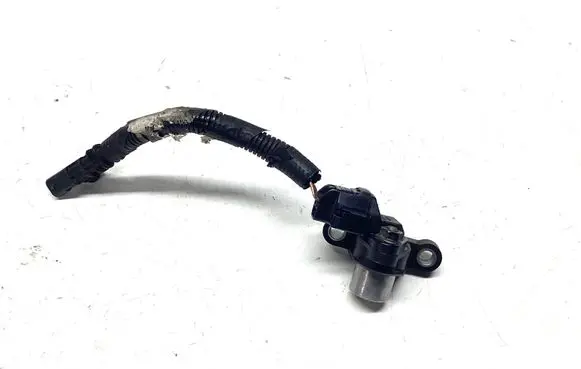 Volvo V60 Crankshaft position sensor 30637803
