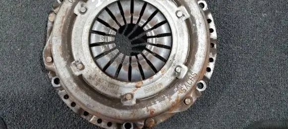 Ford Fiesta Pressure plate 8v217563ac 8v21-7563-ac