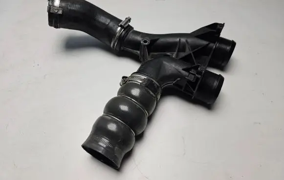 Peugeot Partner Intercooler hose/pipe 9678406580