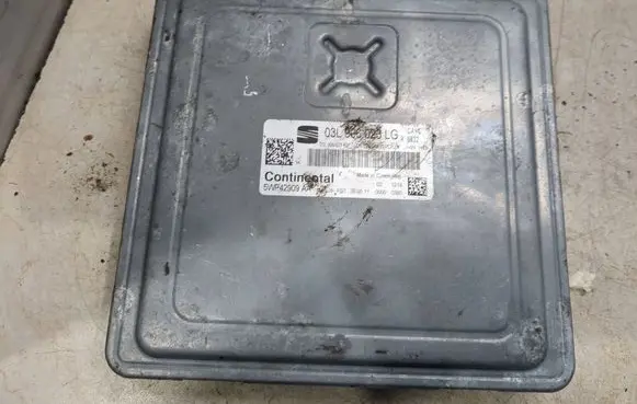 Audi A3 S3 A3 Sportback 8P Engine control unit/module 03L906023LG 5WP42909AA 03L906023KL
