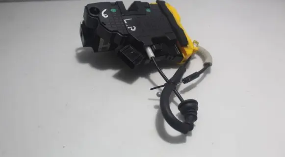 KIA Ceed Front door lock