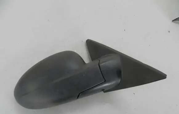 Chevrolet Nubira Manual wing mirror 