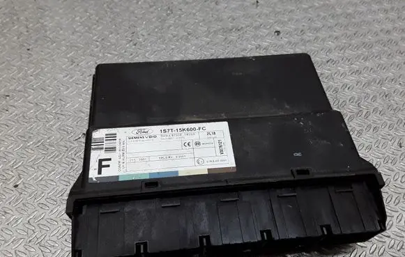 Ford Focus Comfort/convenience module 1S7T15K600FC 5WK48730E