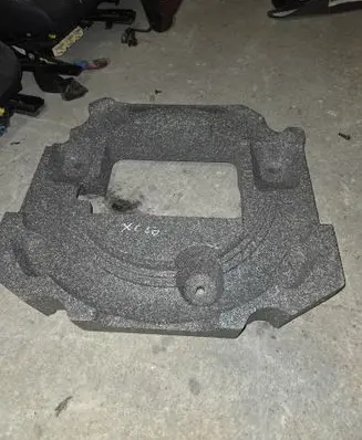 Volvo XC60 Spare wheel section trim 31680033