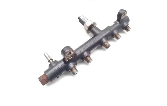 Ford Mondeo MK V Fuel main line pipe 9674300080 9814383880