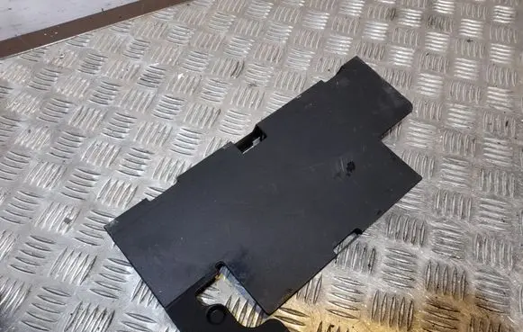 Audi A4 S4 B8 8K Battery box tray cover/lid 8K0915429G