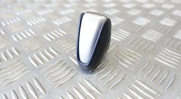 Lexus CT 200H Gear lever shifter trim leather/knob 3350476060