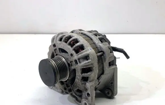 Skoda Fabia Mk3 (NJ) Generator/alternator 04C903023J
