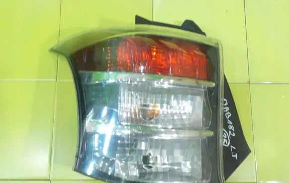 Toyota iQ Rear/tail lights 