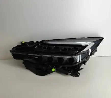 Toyota C-HR II Headlight/headlamp 81150F4240 81150F424000