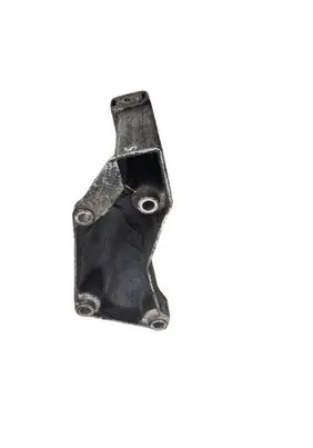 Volkswagen PASSAT B5 Engine mounting bracket 8D0199307P