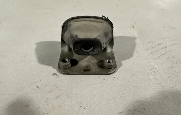 Muffler mount bracket/holder