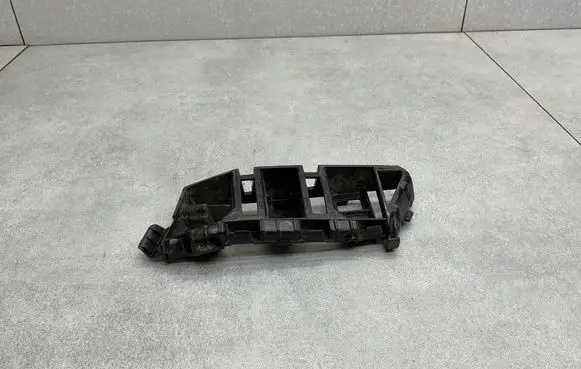 Volkswagen Tiguan Front bumper mounting bracket 5N0807183D