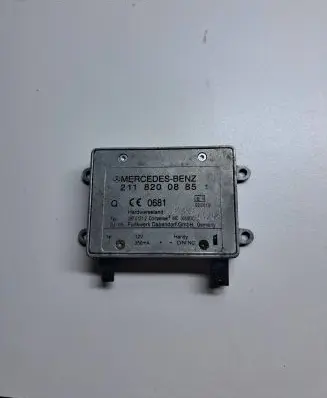 Mercedes-Benz E W211 Bluetooth antenna 2118200885 09701212