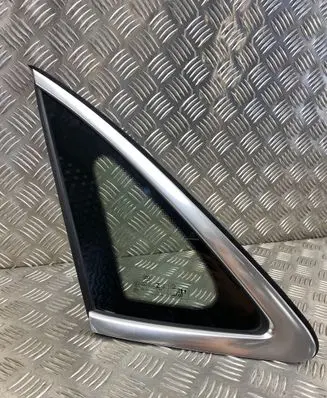 Audi Q7 4L Rear side window 83F845297D