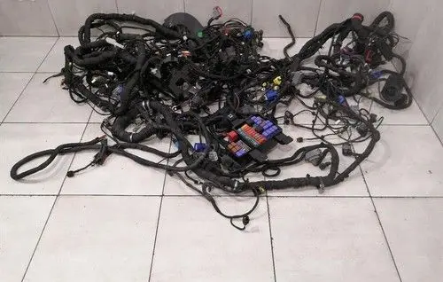Ferrari FF Handbrake wiring loom/harness