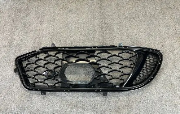 Alfa Romeo Giulia Front fog light trim/grill 156170076 K3074