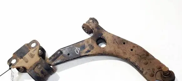 Ford Focus Front lower control arm/wishbone 
