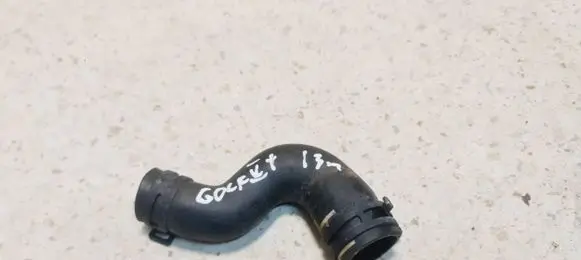 Volkswagen Golf Plus Engine coolant pipe/hose 03L121157Q