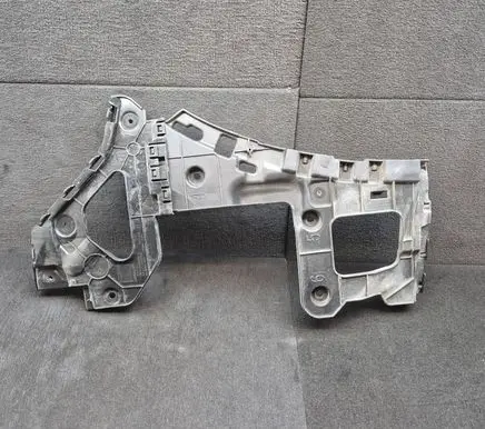 Audi Q8 Rear bumper mounting bracket 4M8807454 4M8807454A