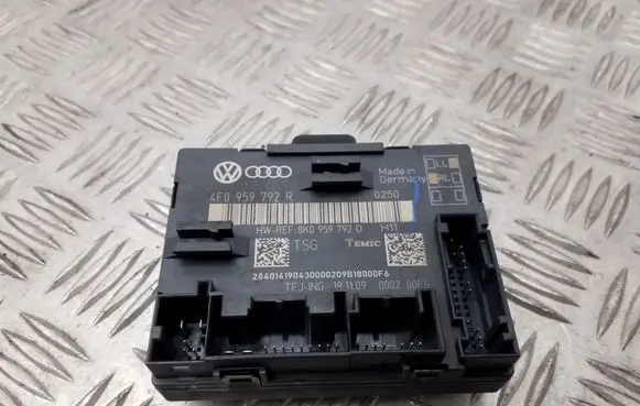 Audi A6 S6 C6 4F Door control unit/module 4F0959792R