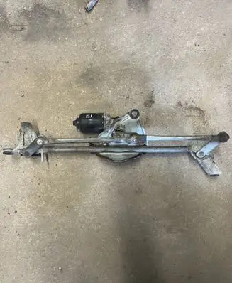 Toyota RAV 4 (XA20) Front wiper linkage and motor 8511042130 1592004842 15920048423