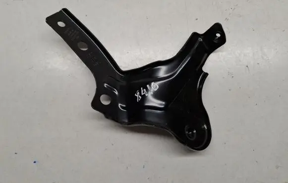 Audi E-tron GT Fender mounting bracket 4J3821239B