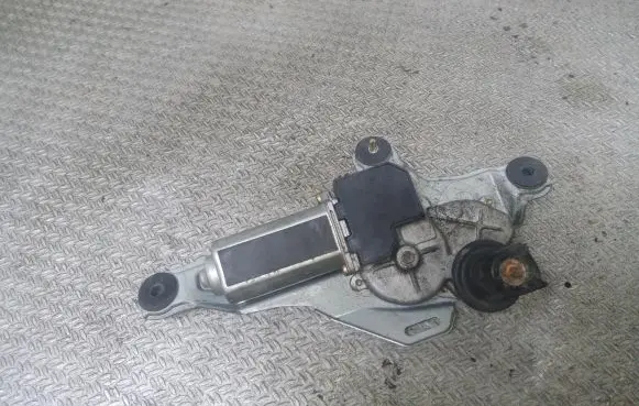 Toyota RAV 4 (XA20) Rear window wiper motor 8513042040