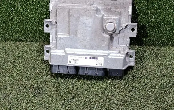 Renault Master III Engine control unit/module 237103907S 237103906S A3C0078480201