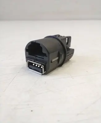 Peugeot 508 USB socket connector 96645227XT 9664795277