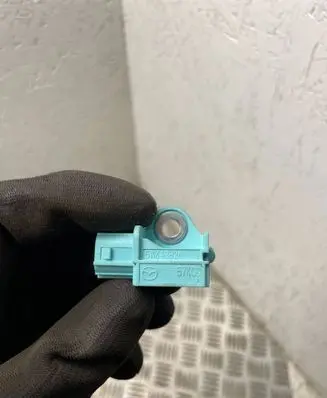Mazda 6 Airbag deployment crash/impact sensor 5WK43826 57KC0 743826