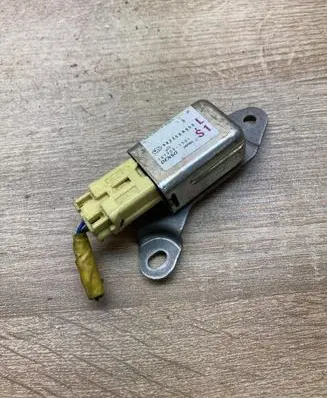 Subaru Forester SG Airbag deployment crash/impact sensor 98235SA050 1879001501