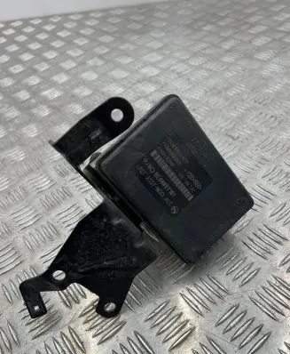 Hyundai Tucson TL ABS Pump 58920D7640 VER100102 BE6008Y101