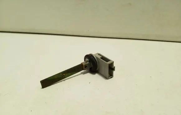 Volkswagen PASSAT B6 Interior temperature sensor 4B0820539