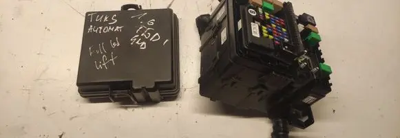Hyundai Tucson TL Fuse box set 91210D7460