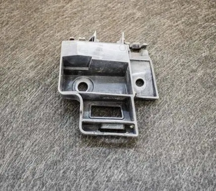 Volkswagen Golf VI Rear bumper mounting bracket 5K6807393A