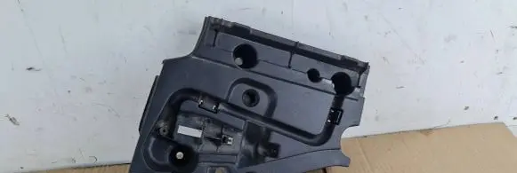 BMW 5 E39 Tool box 51478187269