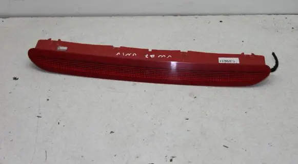 Volkswagen PASSAT B7 Third/center stoplight 1K6945097A