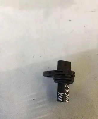 BMW X4 G02 Camshaft position sensor 763395806