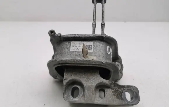 Volkswagen T-Roc Engine mount bracket 5Q0199262CK