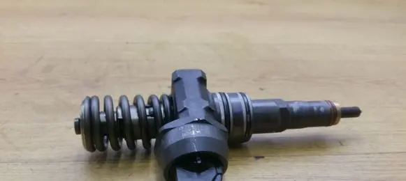 Audi A3 S3 8P Fuel injector 038130073AG