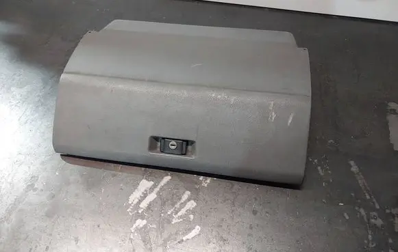 Volkswagen Transporter - Caravelle T4 Glove box 701857101 701857095