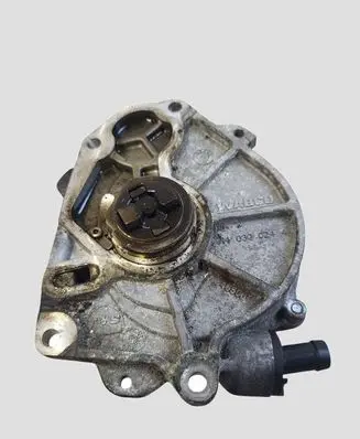 Audi A1 Vacuum pump 03L145100B 9140300244
