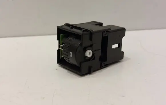 Headlight level height control switch