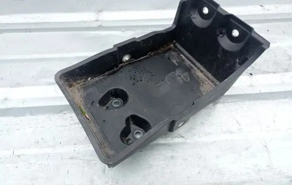 Nissan Navara D23 Battery tray 648604JA1A