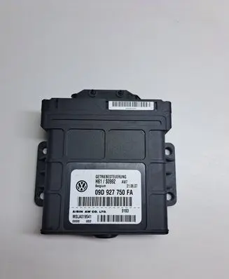 Volkswagen Touareg I Gearbox control unit/module 09D927750FA H61S0992 MSLA019541